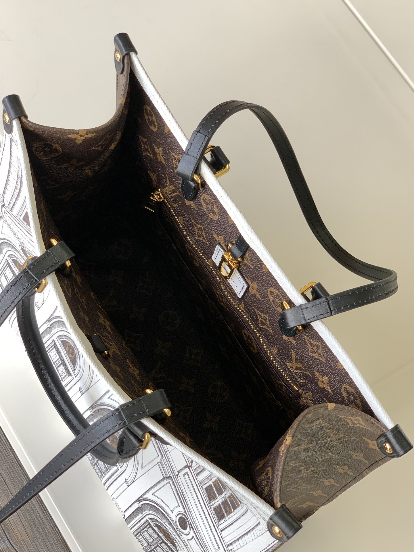 スーパーコピーバッグ国内発送対応N品安全必ず届く信用できるサイト